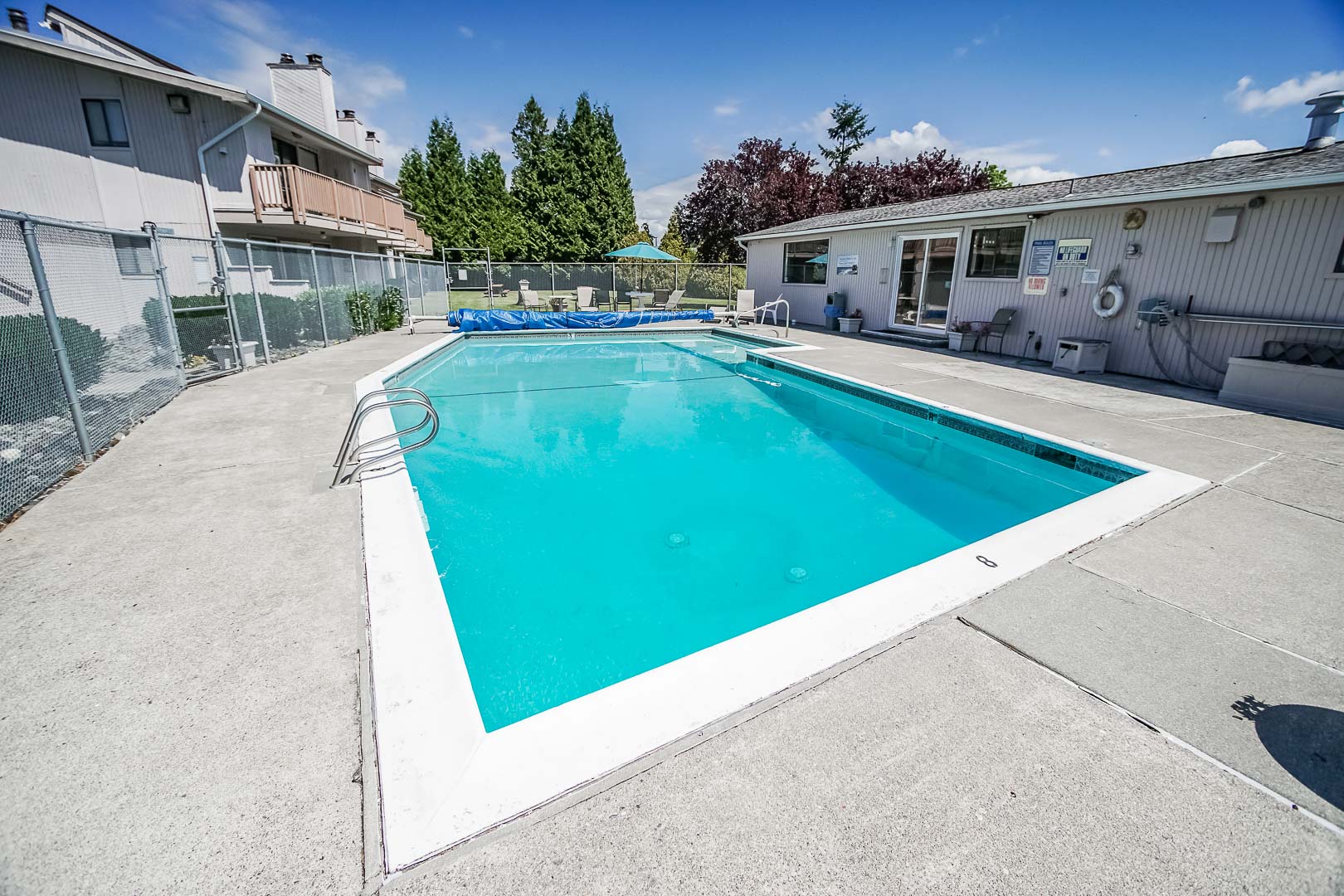 A clean outdoor swimming pool at VRI's Cabana Club in Blaine, Washington.